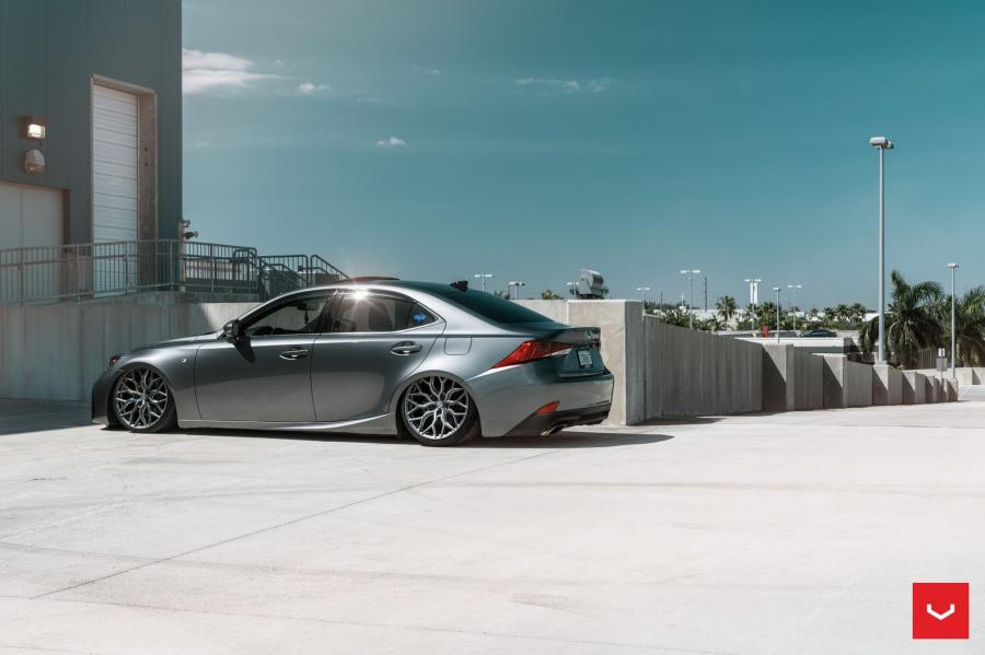  Lexus IS on Vossen Wheels (HF-2) 2018 года  (фото 22 из 24)